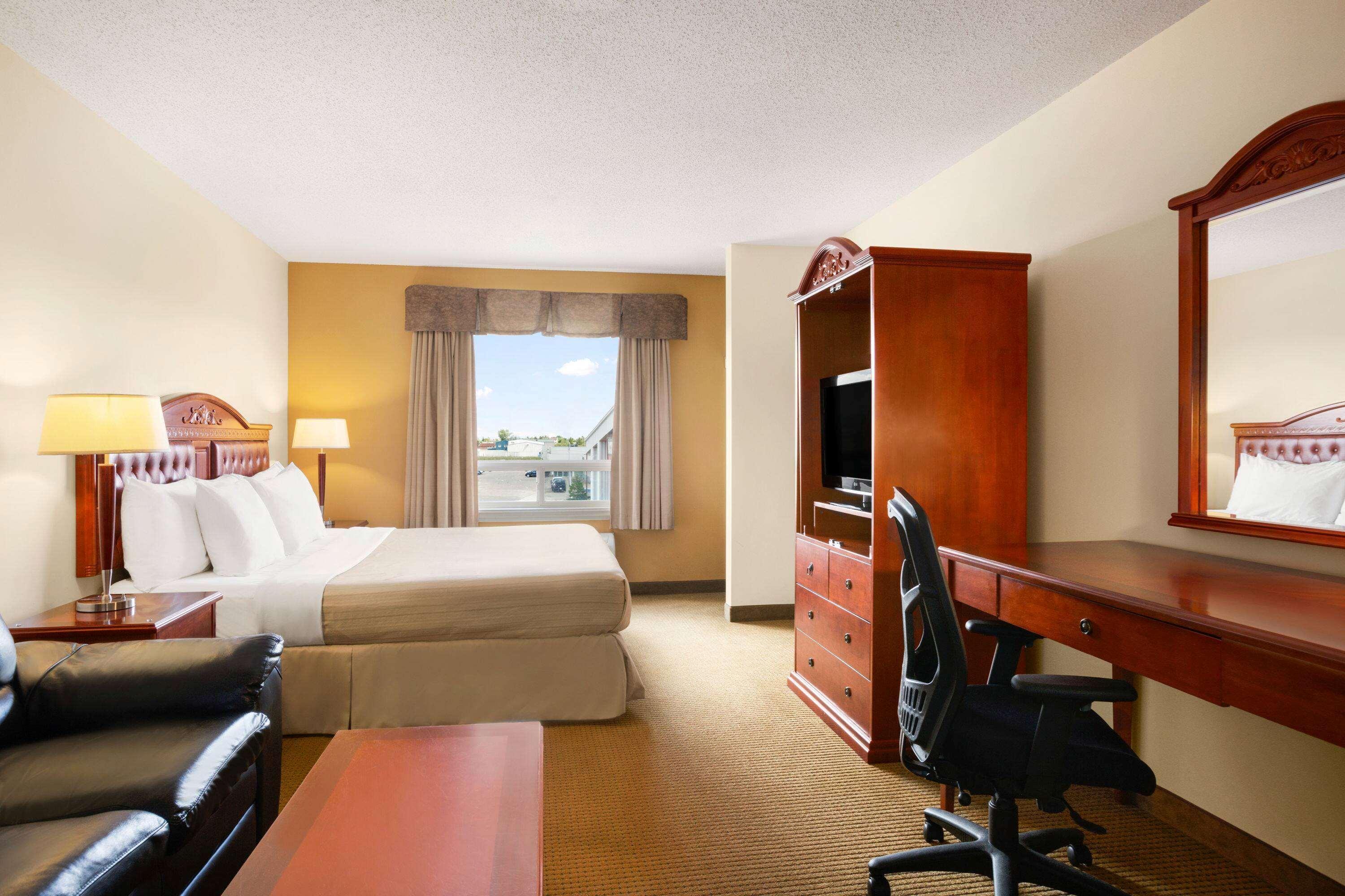 Days Inn By Wyndham Bonnyville Εξωτερικό φωτογραφία
